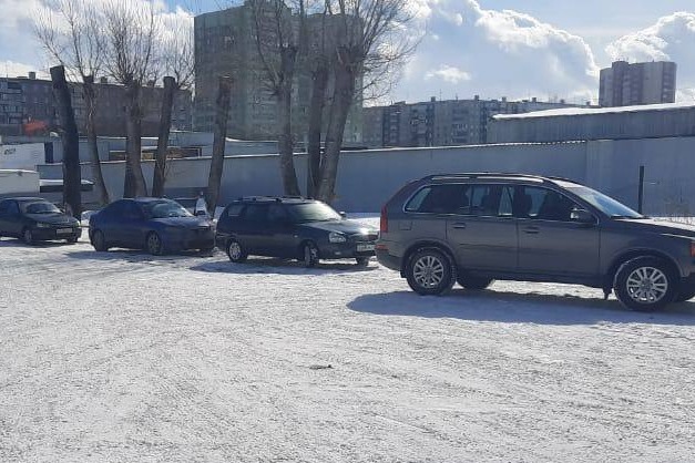 Мишустинский манёвр: почему по всей стране очереди на техосмотр вопреки заявлениям премьера