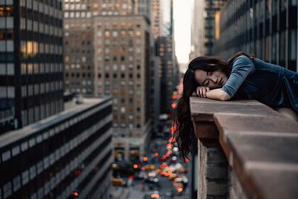 Эндокринолог назвал причину сонливости после еды и способ с ней справиться