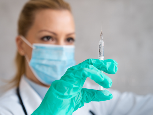 Администрация Ачинска обращается к предпринимателям города с призывом активизировать вакцинацию своих сотрудников