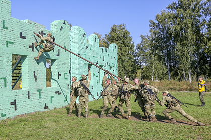 Российским военным проиндексируют зарплату