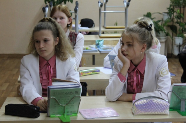 Полицейские Ачинска провели открытые уроки в Мариинской женской гимназии