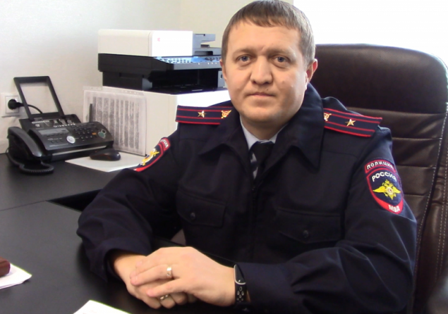 Врио начальника ОЭБиПК МО МВД России «Ачинский» Александр Клыков разъяснил, как распознать фальшивую денежную купюру