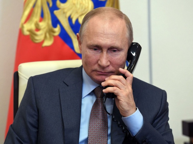 «Сила действия всегда равна силе противодействия»: Владимир Путин не считает нужным наказывать людей за отказ от вакцинации