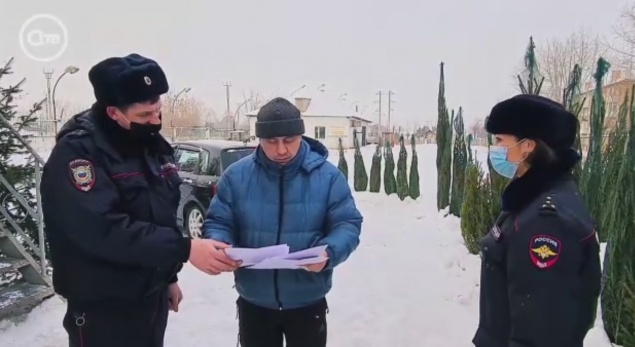 Полицейскими Ачинска проверен елочный базар