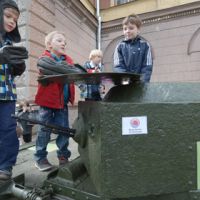 Киевского второклассника призвали в армию