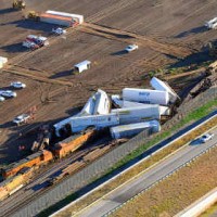 В штате Техас столкнулись три грузовых поезда