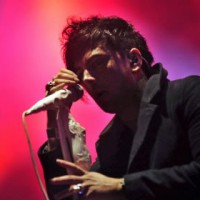 Lostprophets распались после ареста вокалиста за педофилию