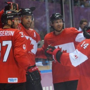 Хоккеисты Канады завоевали последнюю медаль Олимпиады в Сочи