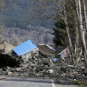 Число жертв оползня в штате Вашингтон возросло