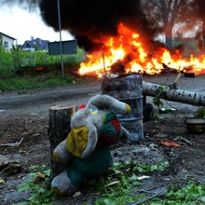 В Донецке взяты в заложники сотрудники Красного креста