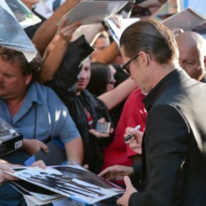 Брэда Питта побили на премьере «Малефисенты»