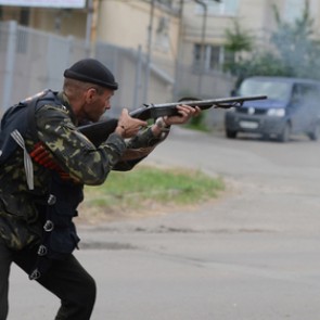 Ополчение захватило воинскую часть в Луганске