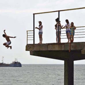 «Газпром» и «Транснефть» отправят сотрудников на отдых в ЕС вместо Крыма