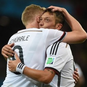 Германия в дополнительное время вырвала победу у Алжира в 1/8 финала ЧМ