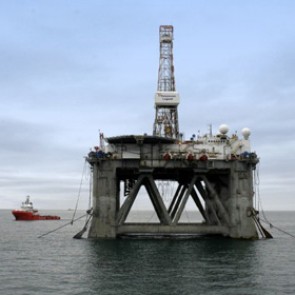 «Газпром» и «Роснефть» получили права на новые месторождения в Арктике