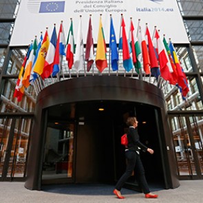 Страны ЕС не смогли одобрить санкции против России