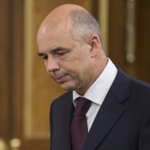 Сэкономленные на заморозке пенсий деньги потратят на борьбу с кризисом