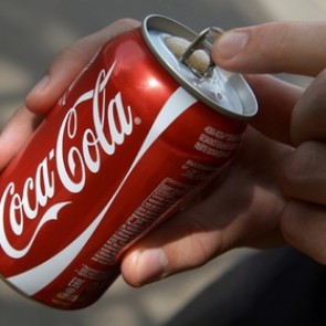 Медведева попросили запретить продажу кока-колы в школах