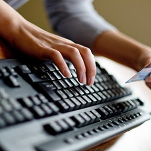 ОП предложила ограничить анонимные денежные переводы