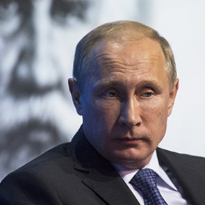 Путин вступился за продвинутую молодежь