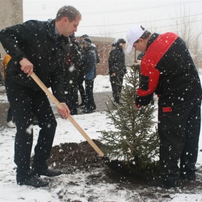 Копию Кремлевской стены возвели в хакасском селе Шира