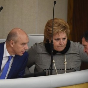 В Минфине задумались о сокращении расходов на 10 процентов