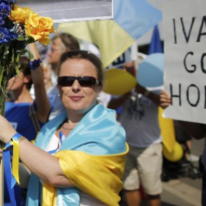 Украина запретила въезд 14 российским артистам