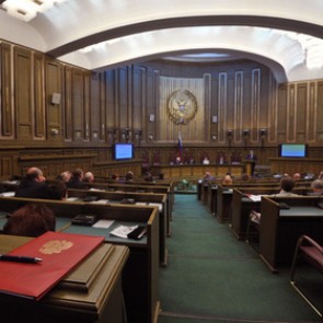 Закон о компенсациях раскритиковала судебная власть