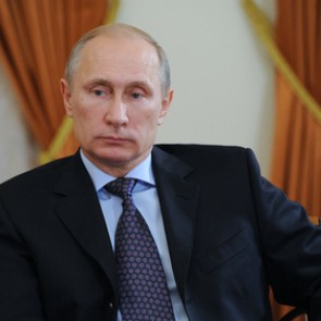 Путин нашел политическую составляющую в снижении цен на нефть