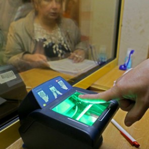 Обязательная биометрическая регистрация в России будет проводиться поэтапно