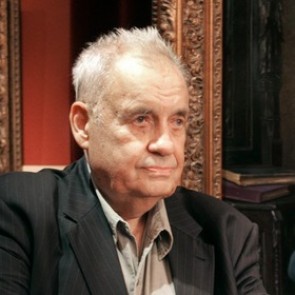 Режиссер Эльдар Рязанов госпитализирован в тяжелом состоянии