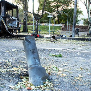 Два человека погибли в результате взрыва снаряда в Донецке