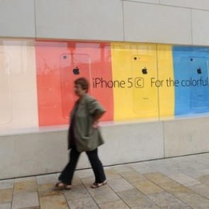 Apple прекратит производство iPhone 5C в следующем году