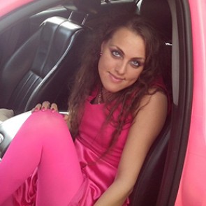 В Москве женщина на розовом Jaguar задавила мужчину