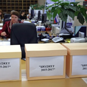 Путин подписал трехлетний бюджет