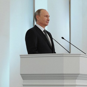 Президент призвал удвоить объем строительства дорог