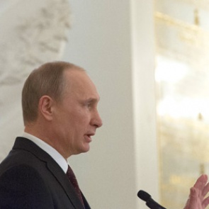 Путин отверг подчинение России Западу