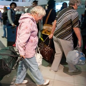 Туроператоров предложили обязать платить взносы в два страховых фонда