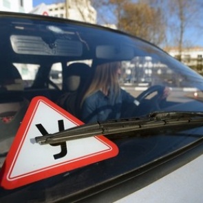 Выпускников «серых» автошкол лишат водительских прав