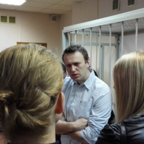 Алексей Навальный приговорен к 3,5 годам условно