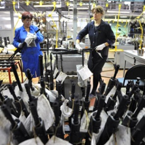 «Калашников» заявил о готовности передать производство автоматов американцам