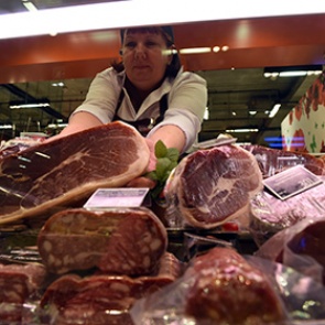 Число жалоб россиян на дорогие продукты достигло рекорда