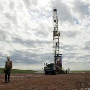 Потери бюджета от низких цен на нефть оценили в 3,1 триллиона рублей