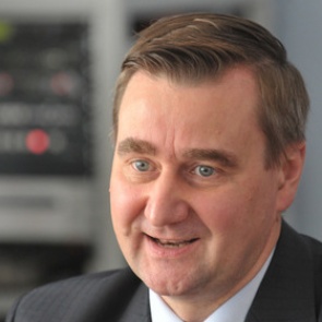 В Роскомнадзоре сочли фантастикой создание доступного спутникового интернета