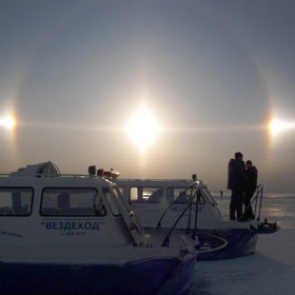 Жители Челябинска наблюдали над городом три солнца