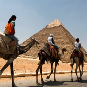 Число российских туристов в Египте упало на треть