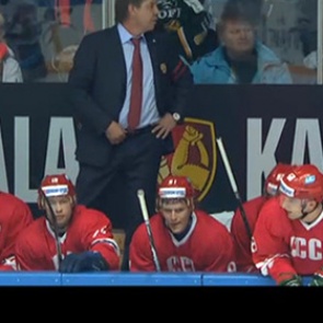 Российские хоккеисты вышли на матч Евротура в форме сборной СССР