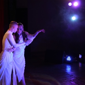 В городском Дворце культуры состоялся благотворительный концерт «Таланты Ачинска – детям!»