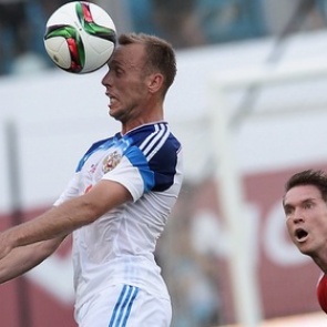 Сборная России по футболу одержала волевую победу над белорусами