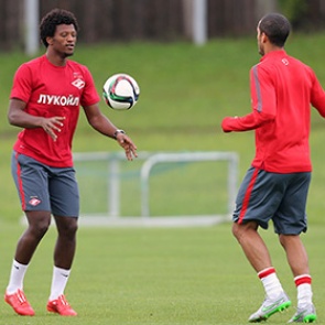 Футболисты клуба из Сан-Марино попытались украсть форму у «Спартака»